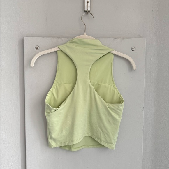 ALO Soft That Bra Tank in Iced Green Tea S - Picture 4 of 6